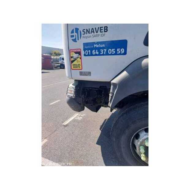 2004 Renault Kerax-49107508
