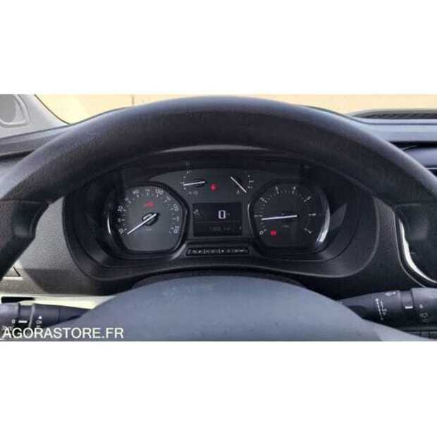 2021 Opel ZAFIRA-49107518