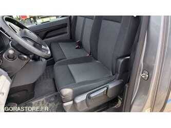 2021-opel-zafira-1488183-49107519