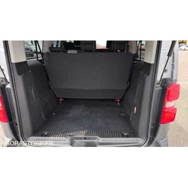 2021 Opel ZAFIRA-49107557