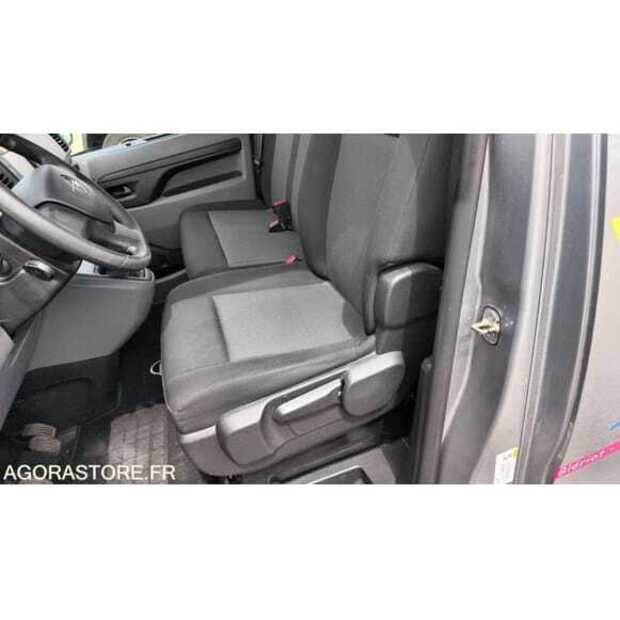 2021 Opel ZAFIRA-49107560