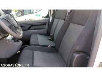 2021-opel-zafira-1488185-49107601