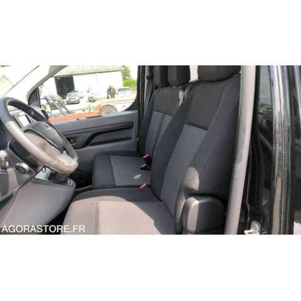 2021 Opel ZAFIRA-49107673