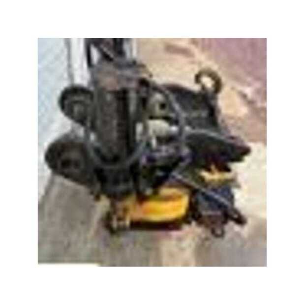MISCELLANEOUS Engcon Used-49107680