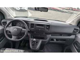 2020-citroen-jumpy-1488195-49107864