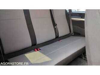 2020-peugeot-expert-1488196-49107898