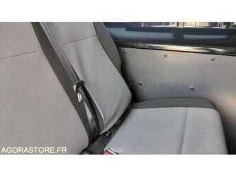 2020-peugeot-expert-1488196-49107906