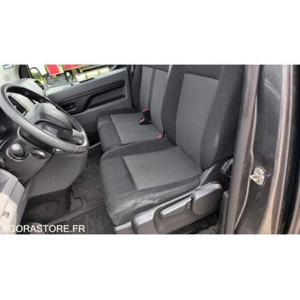 2021 Peugeot Expert-49107963