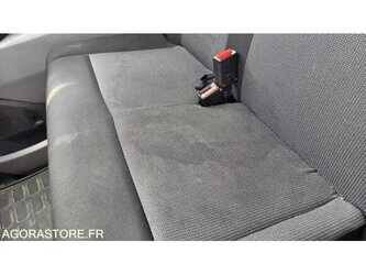 2021-peugeot-expert-1488198-49107965