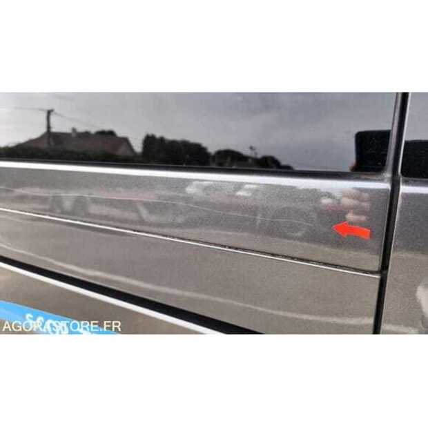2021 Peugeot Expert-49107982