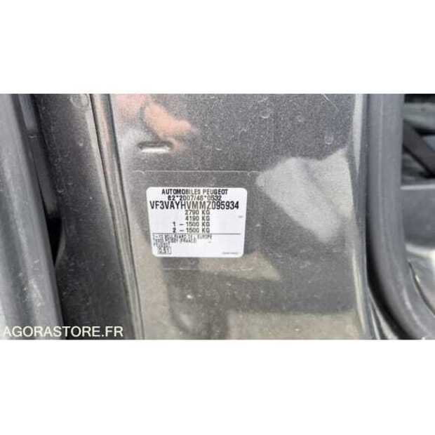 2021 Peugeot Expert-49107991