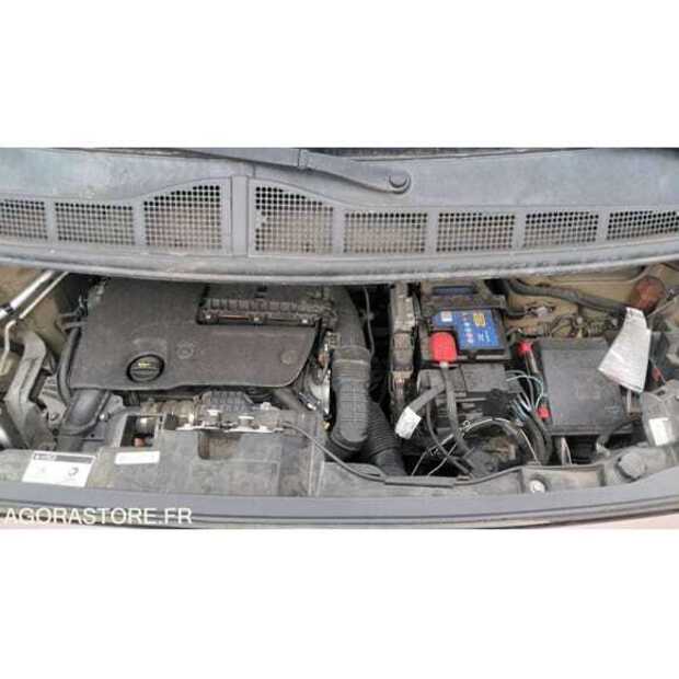 2018 Peugeot Expert-49108117