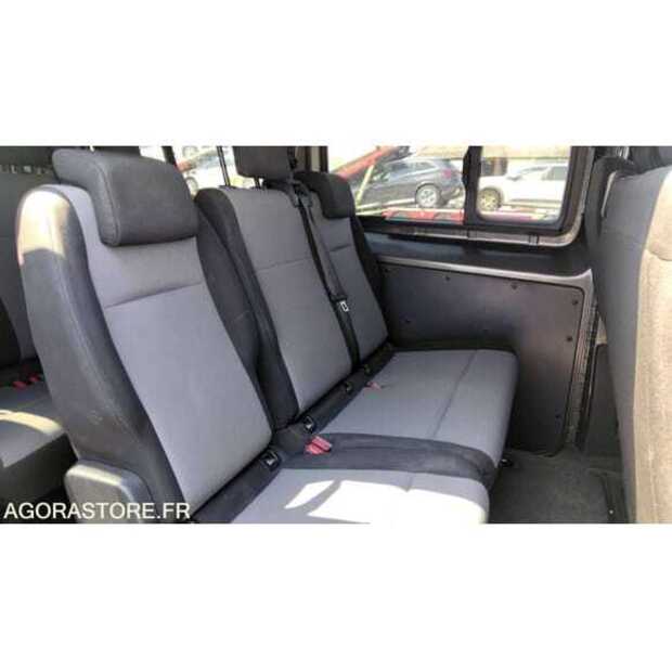 2018 Peugeot Expert-49108130
