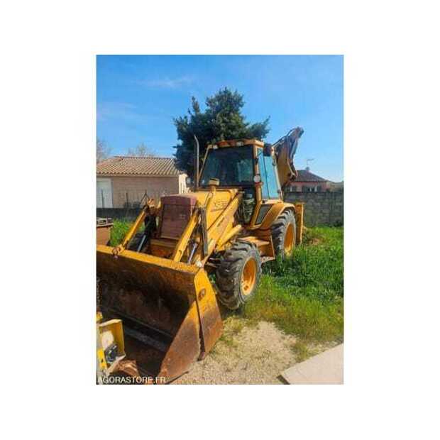 CASE 580SK-49108231
