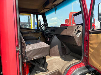 1991-mercedes-benz-609-49108911