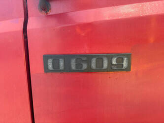 1991-mercedes-benz-609-49108912