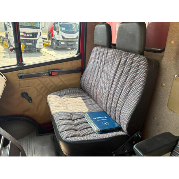 1991 Mercedes-Benz 609-49108923