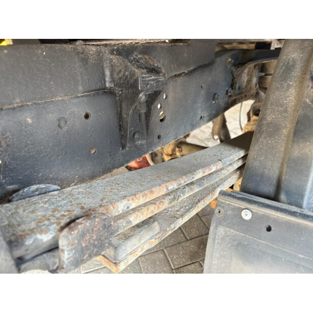 1991 Mercedes-Benz 609-49108924