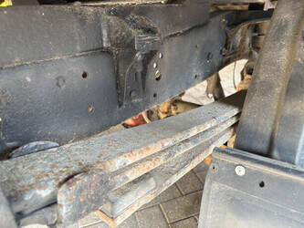 1991-mercedes-benz-609-49108924