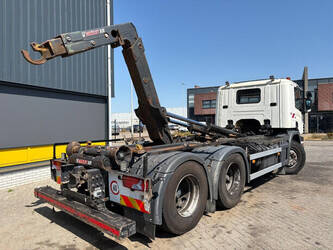 2011-scania-others-1488268-49108981
