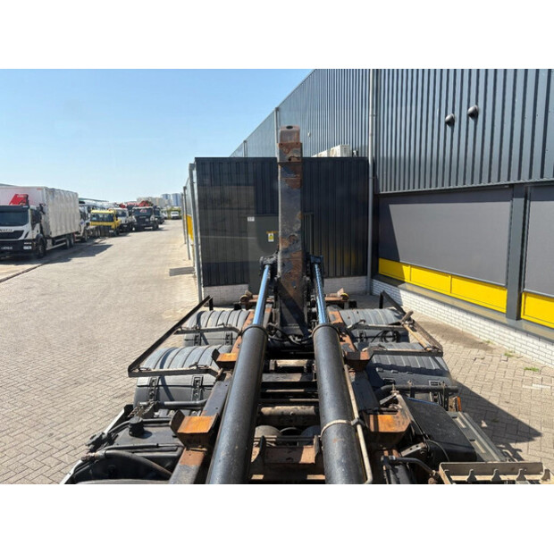 2011 Scania OTHERS-49108993