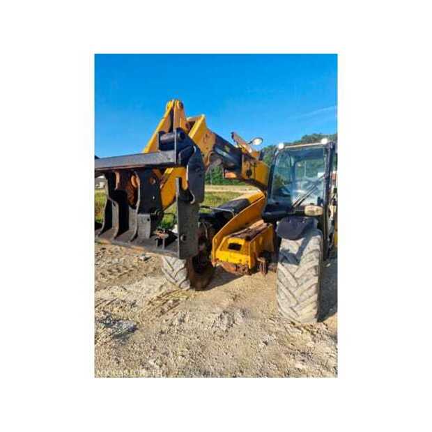 2012 JCB 5TC-49112320