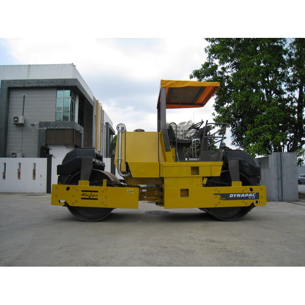 1998 DYNAPAC CC211-49112365