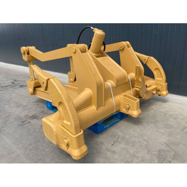 2026 كاتربيلر D6T2-49112581