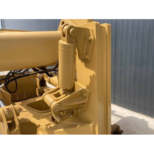 2026 Caterpillar D8-49112654