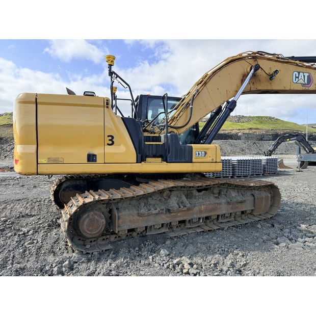 2020 Caterpillar 330-49112879