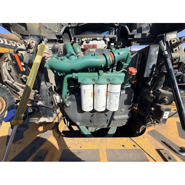 2019 فولفو A35G-49112924