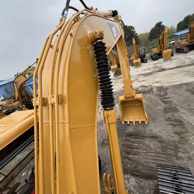 2025 Caterpillar 320BL-49114619