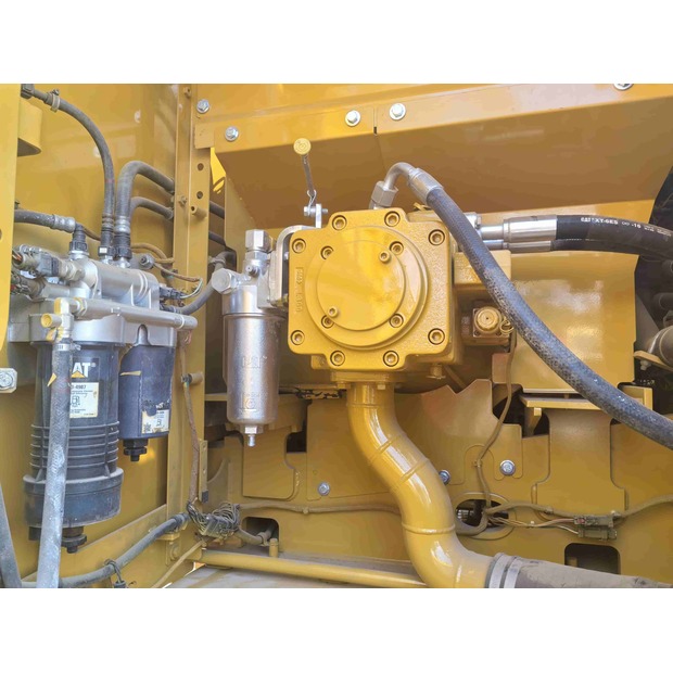 2024 Caterpillar 320GC-49114640