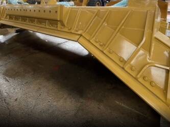2025-caterpillar-834-49114703