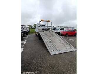 2000-renault-mascot-1488506-49115236