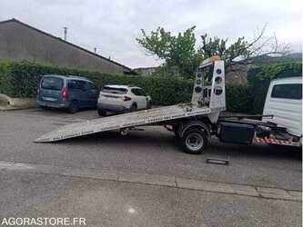 2000-renault-mascot-1488506-49115245