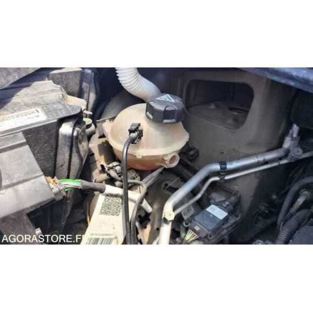 2021 Opel ZAFIRA-49115280
