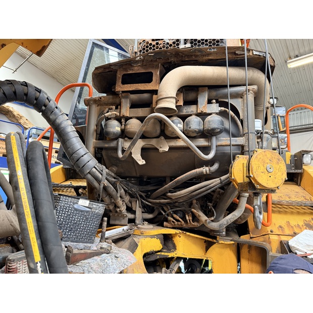 2019 فولفو A35G-49115462