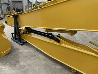 2026-caterpillar-320f-1488528-49116064