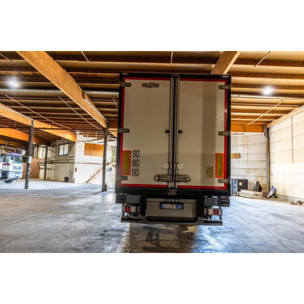 2016 تشيرو Carrier Vector 1350-49116124