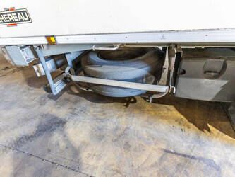 2016-chereau-carrier-vector-1350-49116136