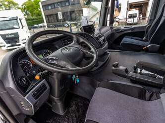 2013-mercedes-benz-actros-2541-1486771-49116250