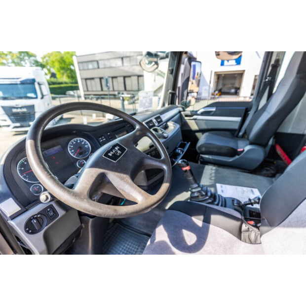 2011 MAN TGS 33.400 BB-49116325