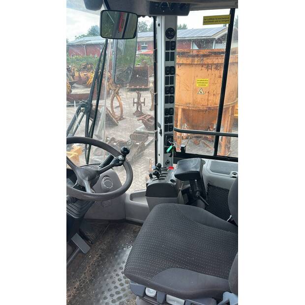2008 Volvo L120F-49116637