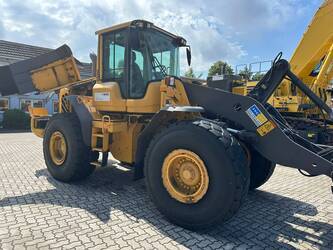 Image de CHARGEUSES SUR PNEUS 2008 Volvo L120F