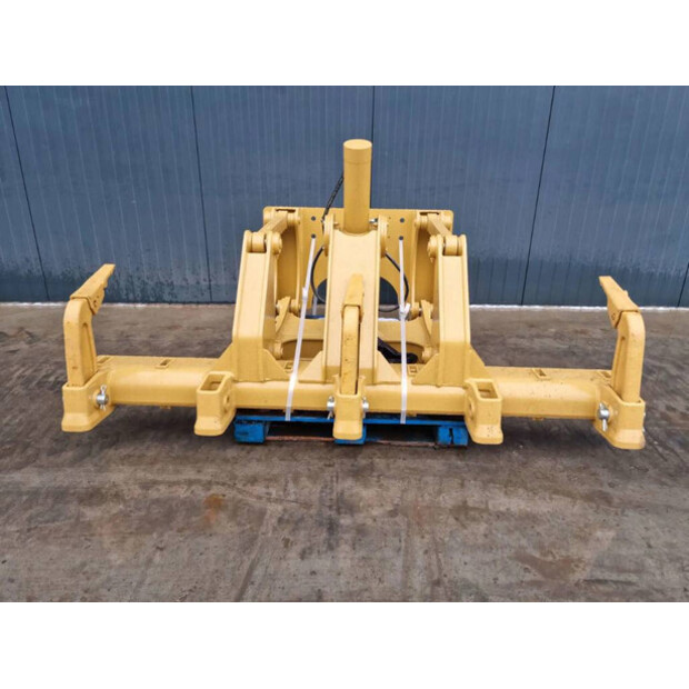 2026 Caterpillar 140GC-49116676