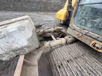 2012-volvo-ec140dl-1488602-49116736
