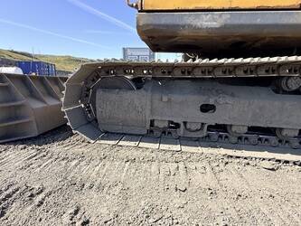 2012-volvo-ec140dl-1488602-49116738
