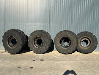 صورة ل قطع الغيار ميشلان 445/70R19.5 للبيع في هولندا