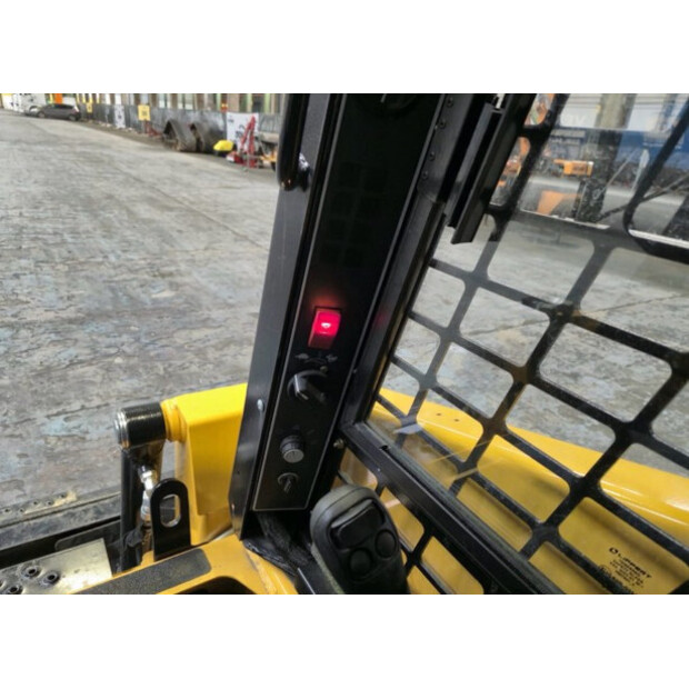 2025 جهل RT105EU-49118628